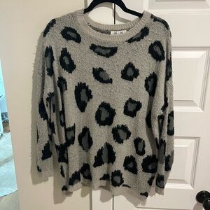 She + Sky Gray and Black Crew Neck Sweater with Animal Print